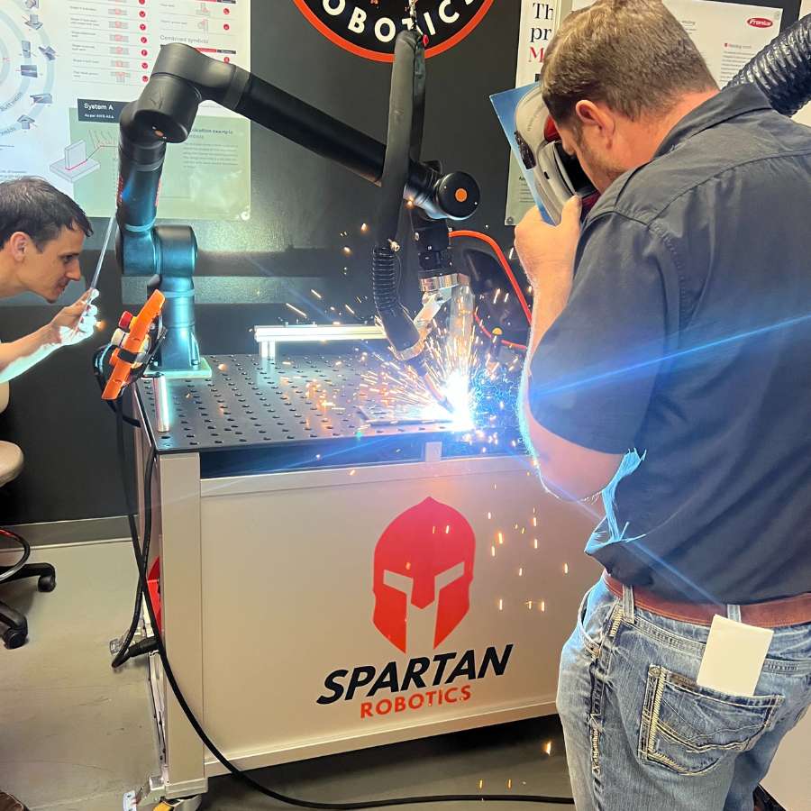 Buying Collaborative Arms in 2026: Complete Guide for Mid-Sized Factories